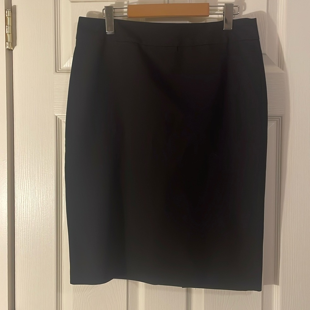 🖤STUDIO Black Skirt Size 10
